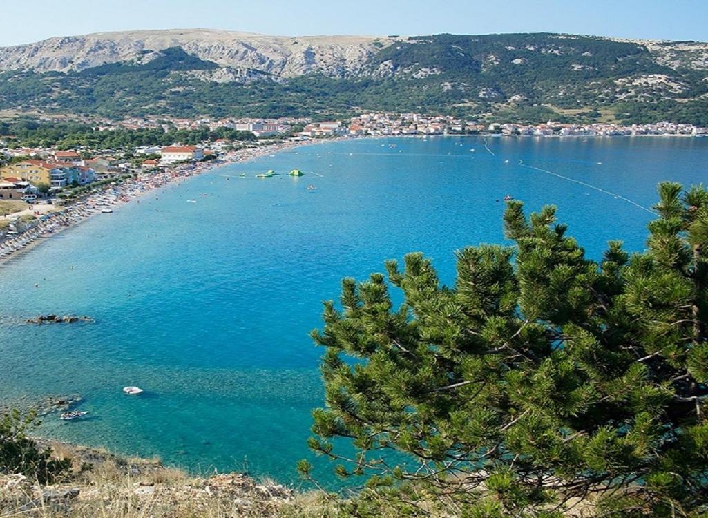 Studio Apartman U Kuci S Bazenom Baška Exteriör bild